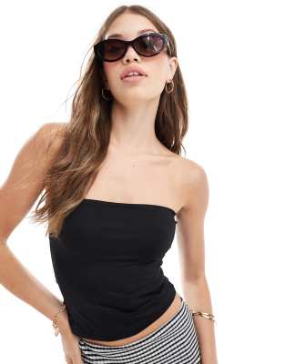 Stradivarius - Nahtloses Longline-Bandeau-Top in Schwarz