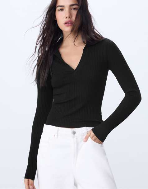 Stradivarius – Nahtloses Polo-T-Shirt in Schwarz - view 1