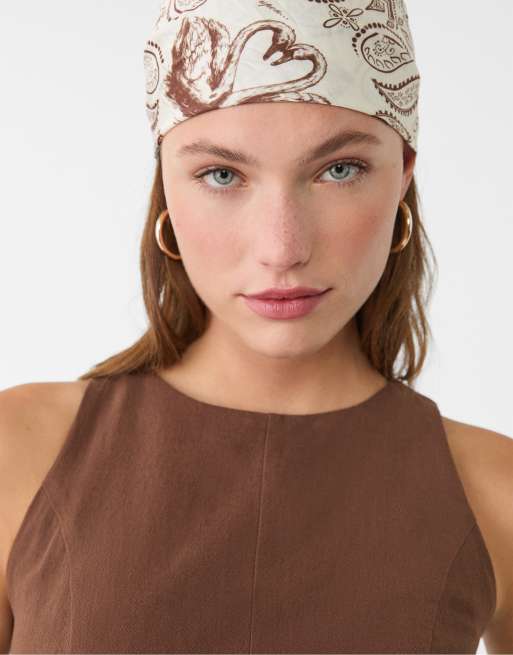 Stradivarius – Naturvit scarf