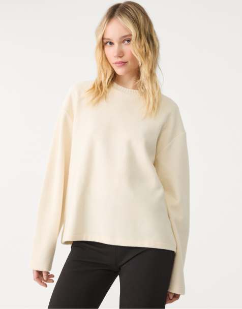 Stradivarius – Naturvit, stickad t-shirt med rund halsringning - view 1