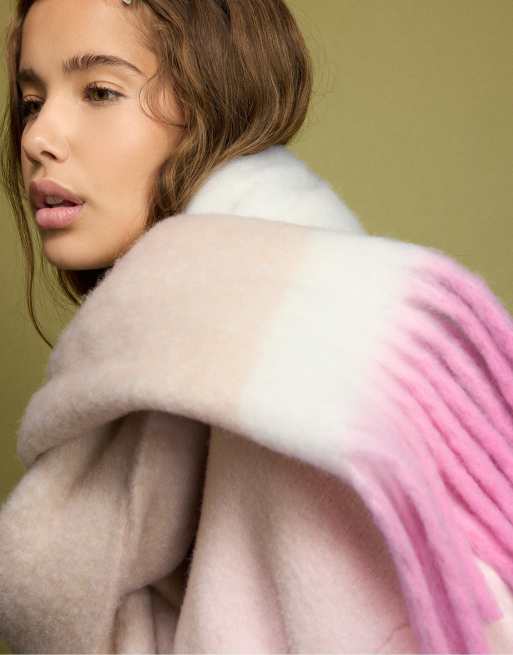 Stradivarius Neon-touch tørklæde i bubblegum-rosa, 3 af 4