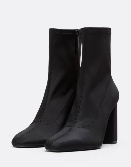 Stradivarius neopren ankelboots med klack i svart, 2 av 4