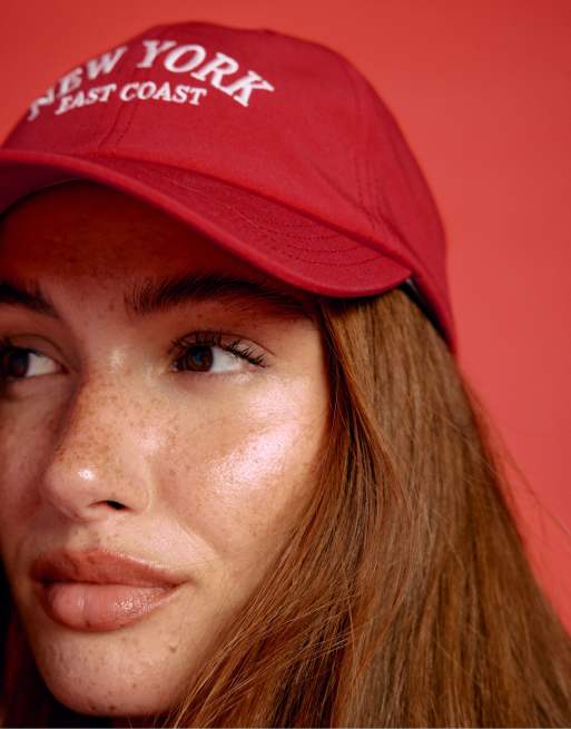 Stradivarius New York bestickte Cap in Rot, 2 von 4