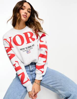 Stradivarius friends sweatshirt hotsell