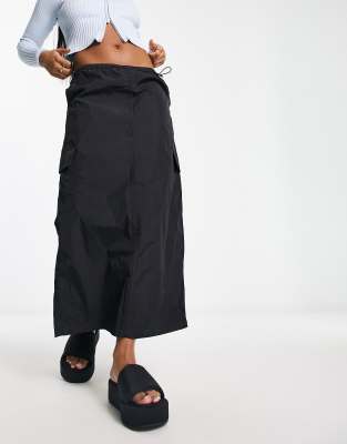 stradivarius nylon parachute cargo skirt