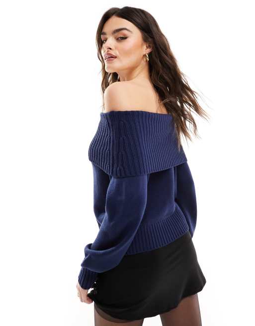 Navy shoulder online top