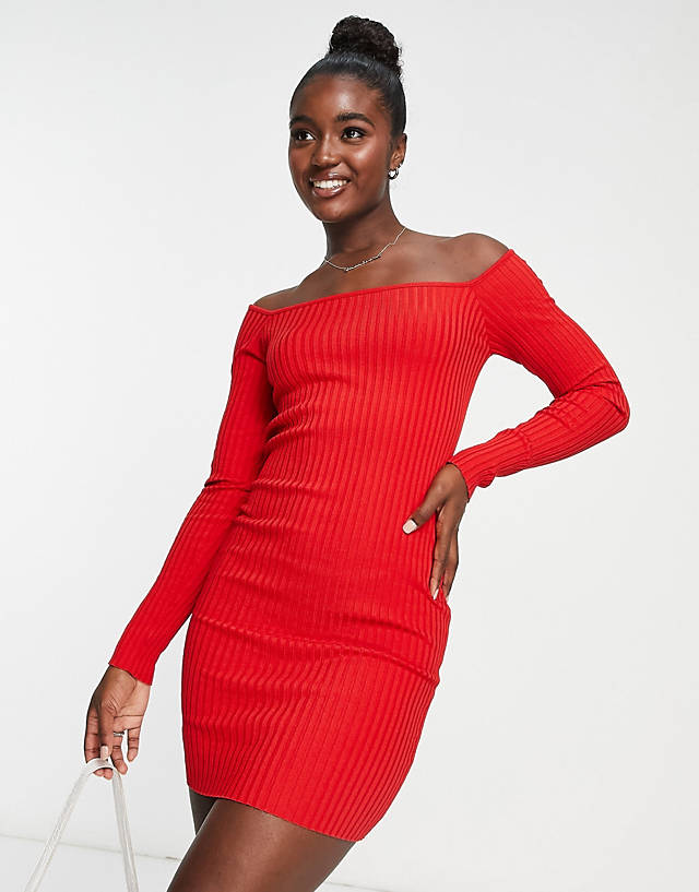Stradivarius off shoulder wide neck midi dress with open back in red