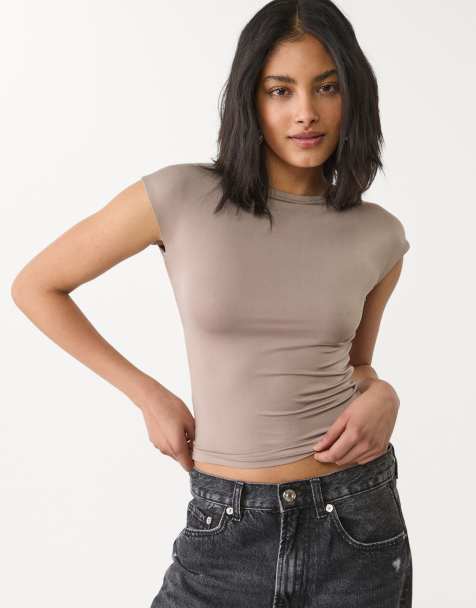 Stradivarius open back t-shirt in brown - view 1
