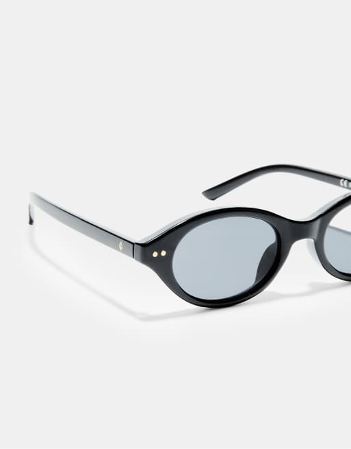 Stradivarius Oval sunglasses in black, 4 of 4