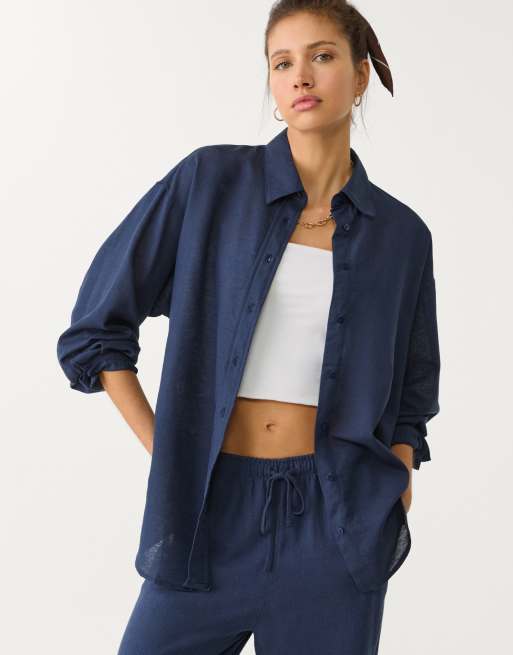 Stradivarius - Overhemd van linnenmix in marineblauw