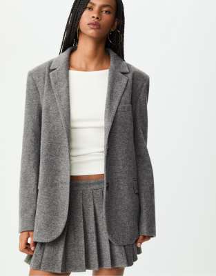 Stradivarius - Oversize-Blazer in Grau mit Fischgrätmuster