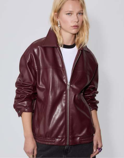 Stradivarius – Oversize-Jacke aus Kunstleder in Burgunderrot - view 1