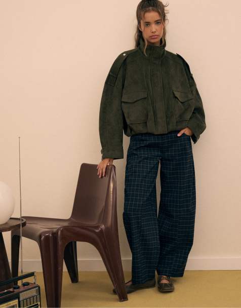 Stradivarius Oversize-Jacke in Wildlederoptik in Khaki - view 1