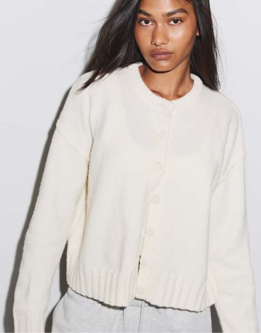Stradivarius Oversize knit cardigan in ecru, 2 of 7