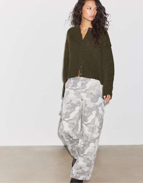 Stradivarius Oversize knit cardigan in khaki - view 1