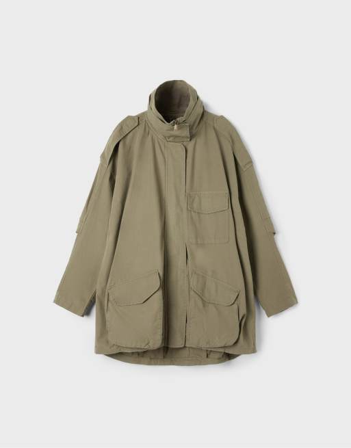 Stradivarius oversize parkas med fickor i khaki, 6 av 7