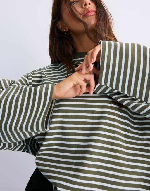 Stradivarius oversize randig t-shirt med långa ärmar i khaki, 2 av 7