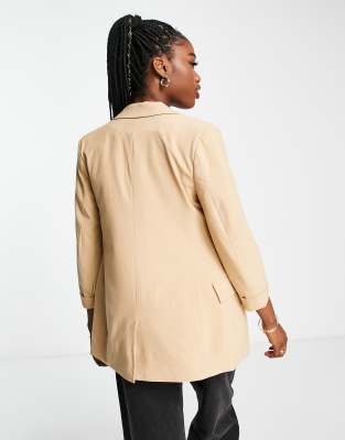 blazer oversize camel