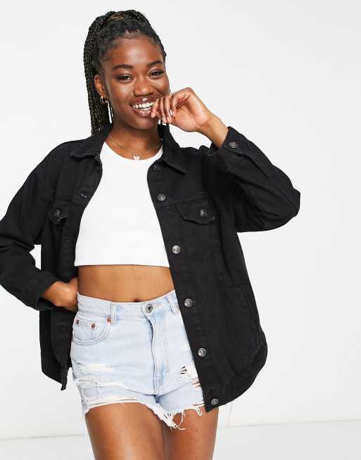 Stradivarius - Oversized denimjakke i sort vask 