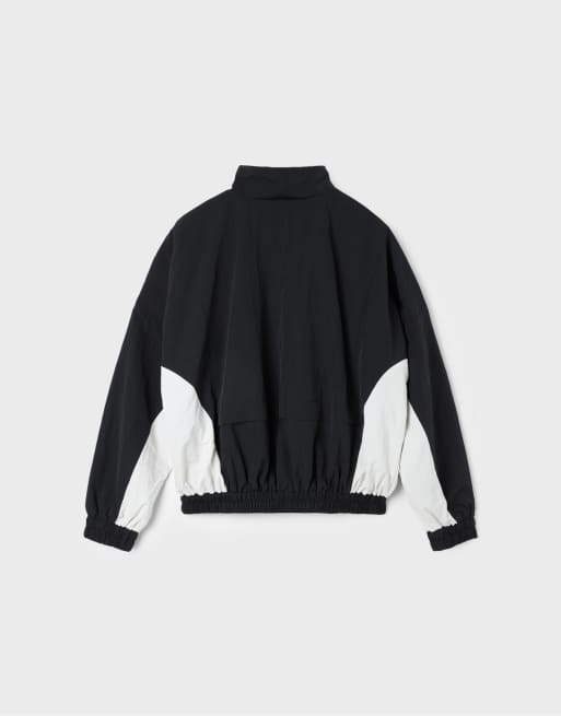 Stradivarius oversized farveblok-vindjakke i sort, 7 af 7