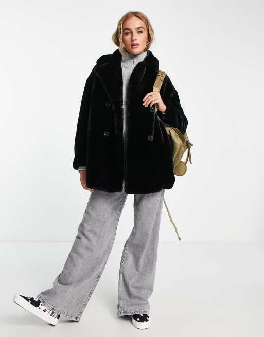 Faux fur hot sale coat stradivarius