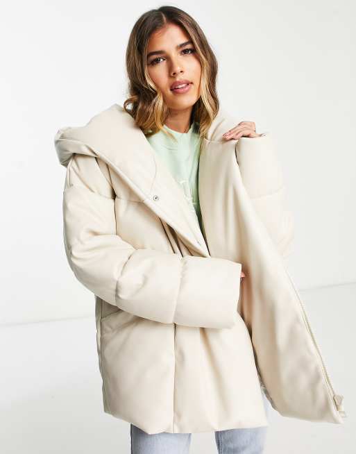 Stradivarius oversized faux leather padded puffer coat in ecru | ASOS