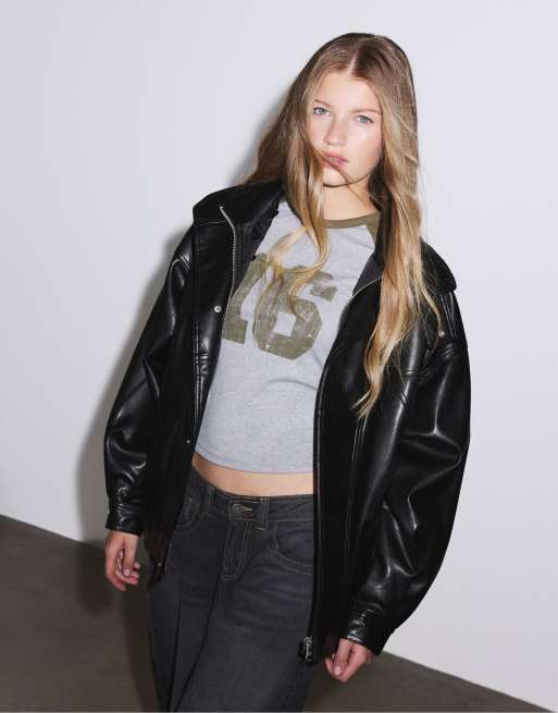 Stradivarius oversized jakke med imiteret pelskrave i sort, 5 af 7
