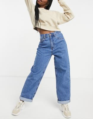 mom loose stradivarius