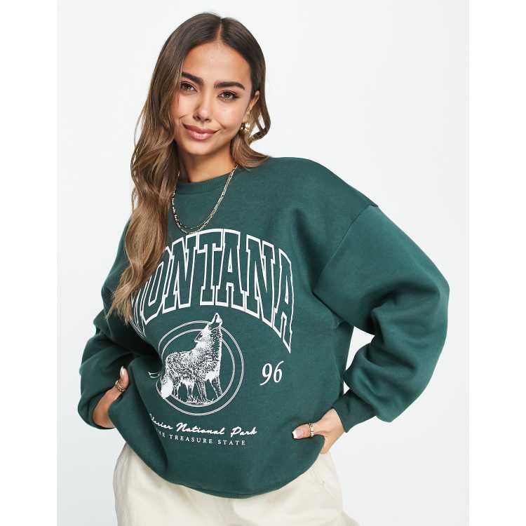 Stradivarius oversized montana sweatshirt in green | ASOS