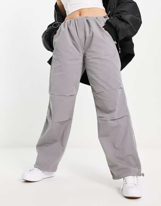 stradivarius parachute