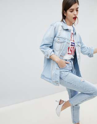 oversized ripped jeans