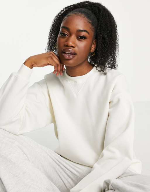 Stradivarius — Oversized sweatshirt i ecru