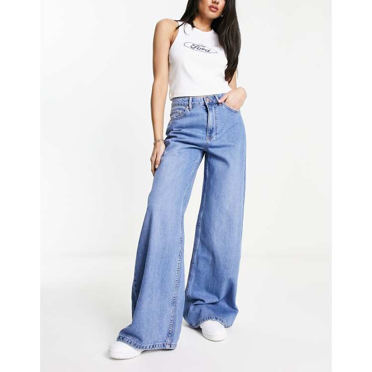 Stradivarius oversized wide leg jean in medium blue