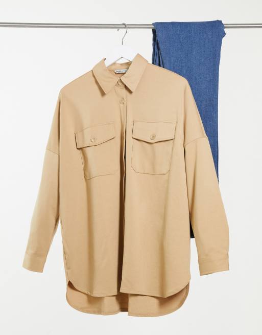 Stradivarius - Overskjorte i lys beige