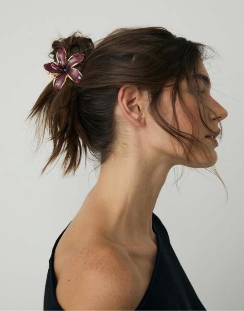 Stradivarius Pack of 3 floral hair clips in burgundy - view 1