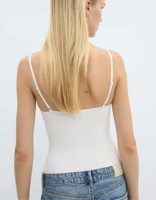 Stradivarius Padded cup bodysuit in ecru, 3 of 7