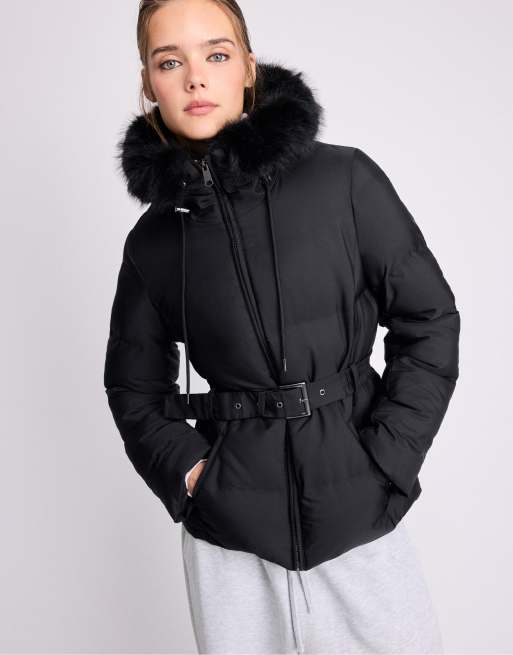 Stradivarius Padded jacket with belt and hood in black, 2 of 7