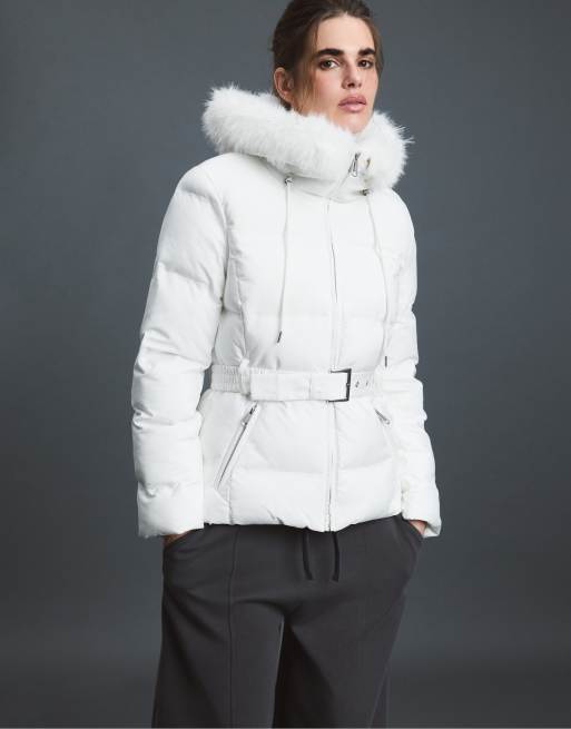 Stradivarius Padded jacket with belt and hood in ecru, 2 of 7