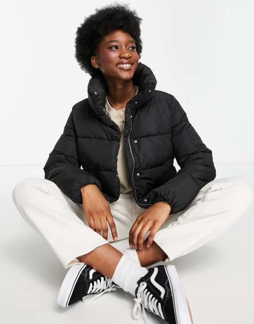 Stradivarius padded puffer jacket in black