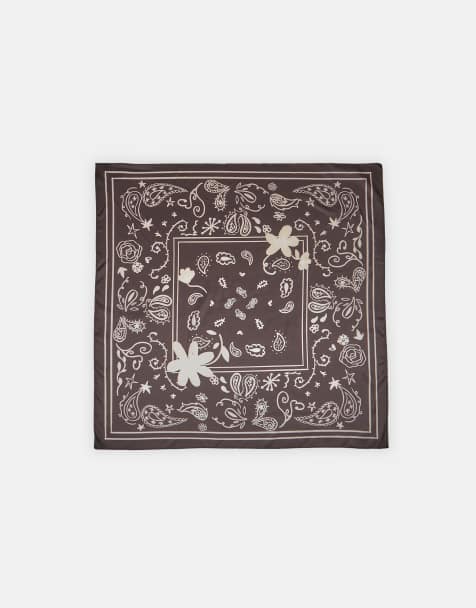 Stradivarius Paisley floral scarf in brown - view 1