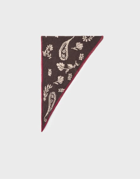 Stradivarius Paisley print triangular scarf in brown - view 1