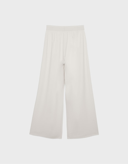 Stradivarius Palazzo jogger trousers with elastic waistband in stone, 7 of 7