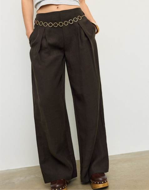 Stradivarius - Pantalon à pinces en lyocell avec détail chaîne - Marron - view 1