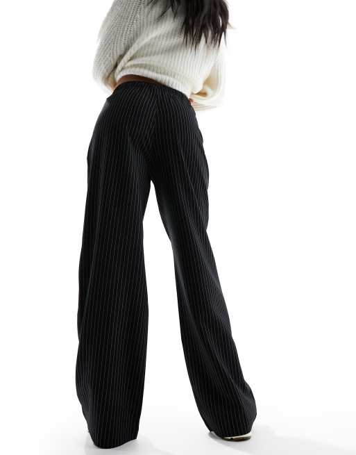 Stradivarius - Pantalon ajusté à enfiler - Noir à fines rayures, 2 de 5