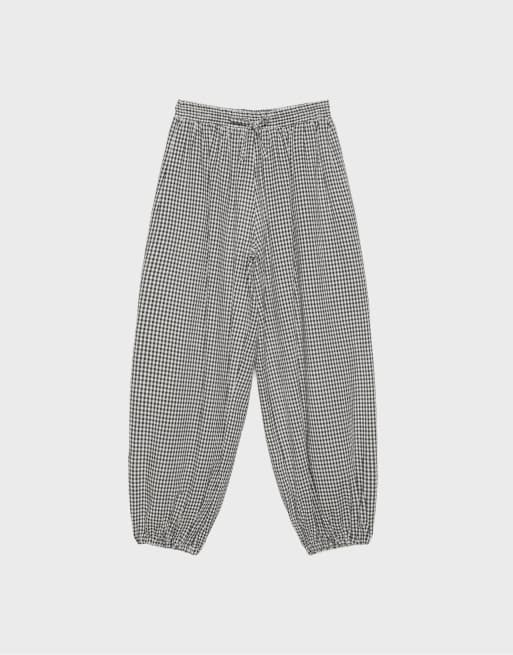 Stradivarius - Pantalon coupe ballon à carreaux - Écru, 6 de 7