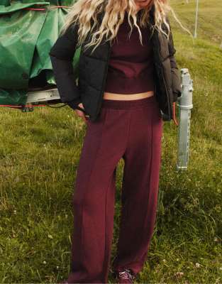 Stradivarius - Pantalon de jogging avec détails interlock - Violet