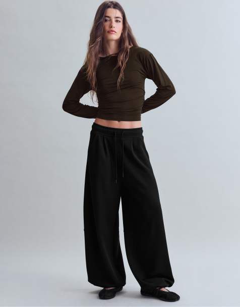 Stradivarius pantalon de jogging barrel doux au toucher noir - view 1