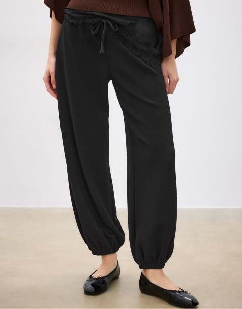 Stradivarius - Pantalon de jogging bouffant doux au toucher - Noir - view 1