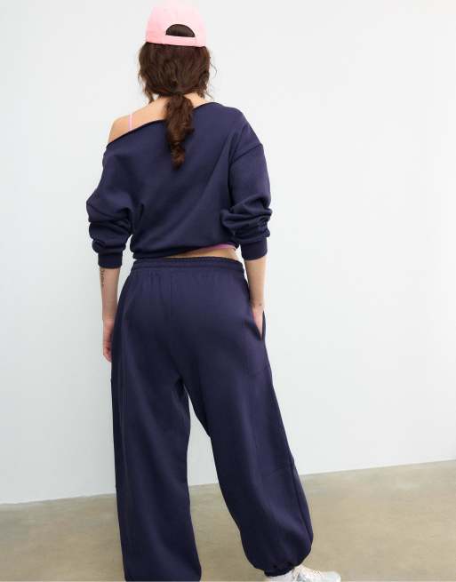 Stradivarius - Pantalon de jogging bouffant en tissu duveteux - Bleu foncé, 3 de 4