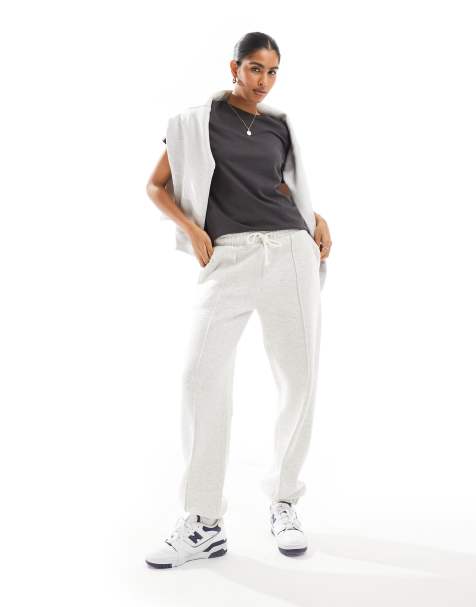 Stradivarius - Pantalon de jogging brossé avec pli sur le devant - Gris - view 1